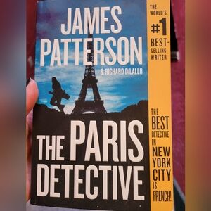 James Patterson "The Paris Detective" - Blue & Black Soft Cover
